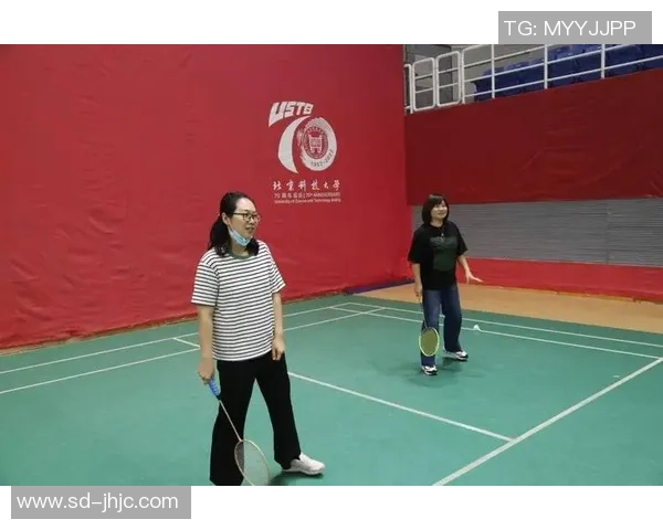 科学网球节奏训练方法探究与实践提升运动表现的有效策略 科学网球节奏训练方法探究与实践提升运动表现的有效策略